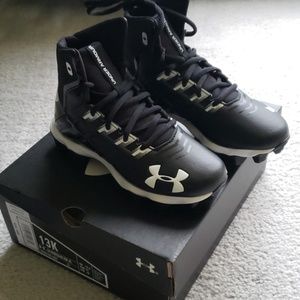Under Armour Renegade RM Jr. Cleats New 13k